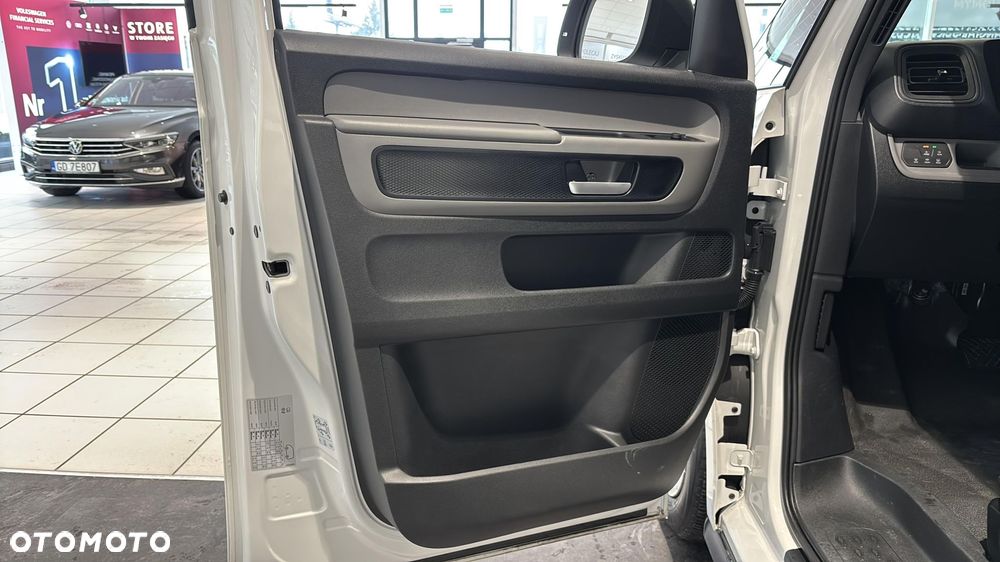 Volkswagen ID. Buzz - 11