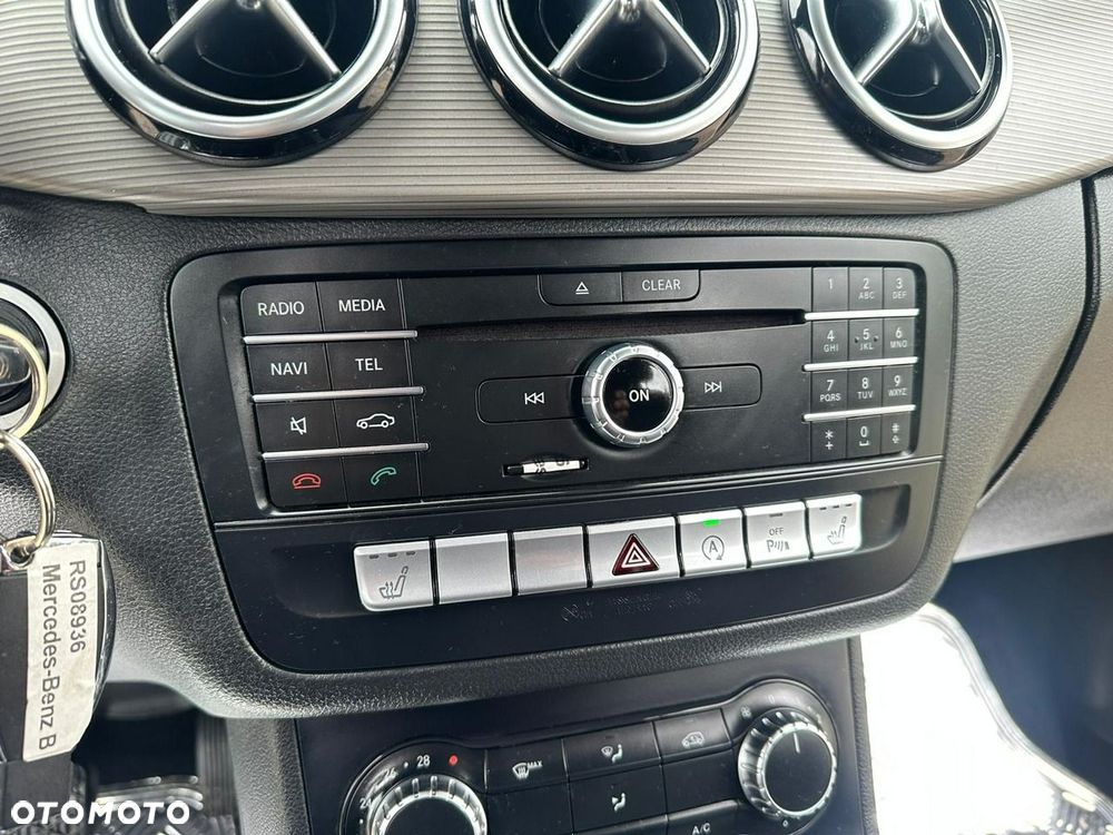 Mercedes-Benz Klasa B 180 Style - 25