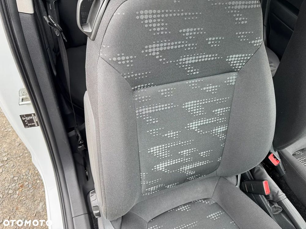 Opel Corsa - 24