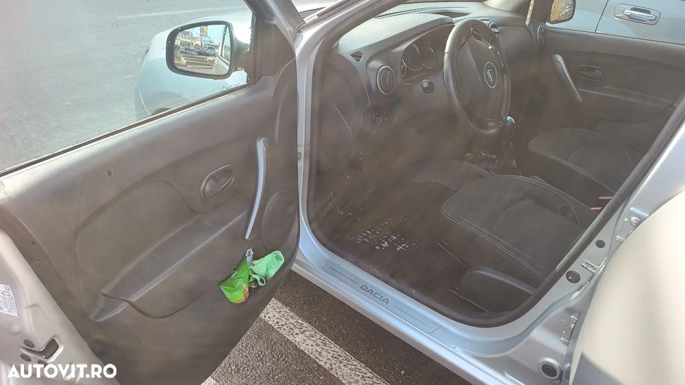 Dacia Logan 0.9 TCe 90 CP Prestige - 10