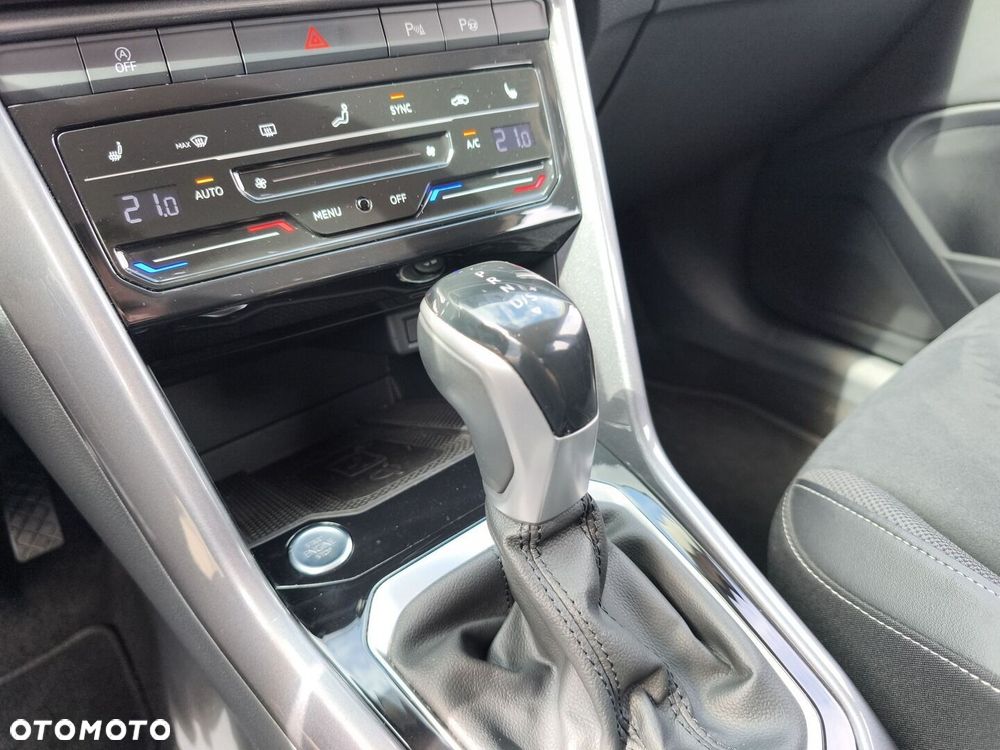 Volkswagen T-Roc 1.5 TSI Style DSG - 21