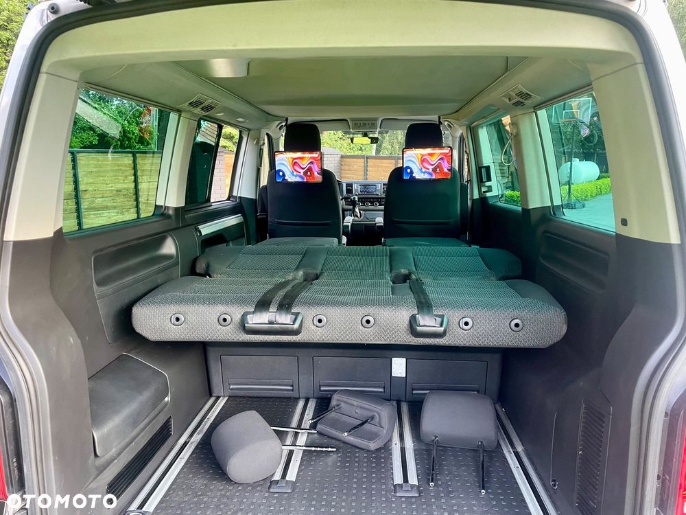 Volkswagen California - 33
