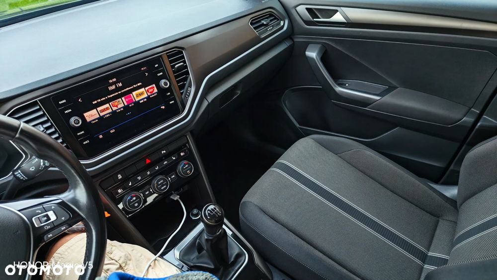 Volkswagen T-Roc - 27