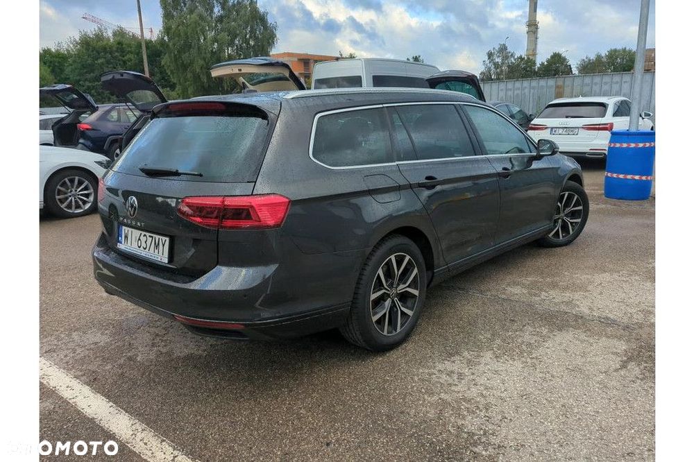 Volkswagen Passat Variant - 3
