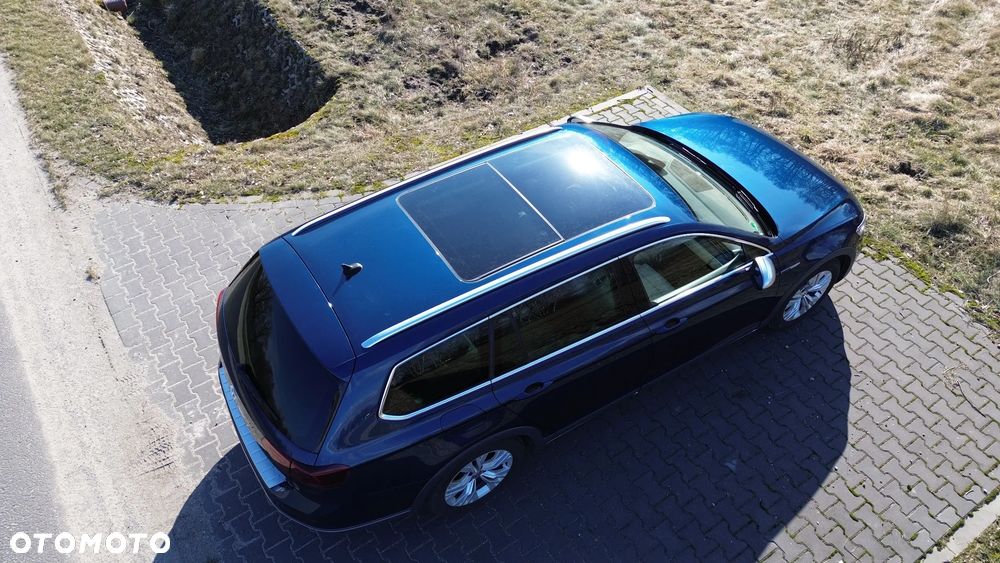 Volkswagen Passat 2.0 TDI SCR (BlueMotion Tech) 4Mot DSG Highline - 6