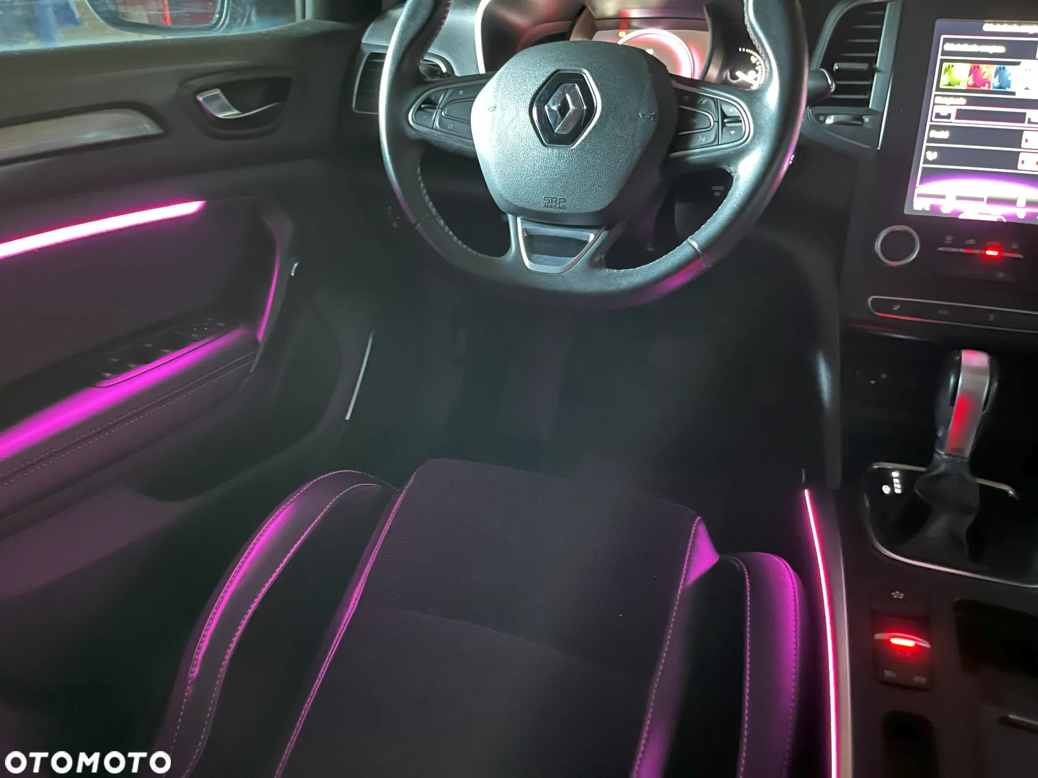 Renault Megane Grandtour ENERGY TCe 130 EDC LIMITED - 33