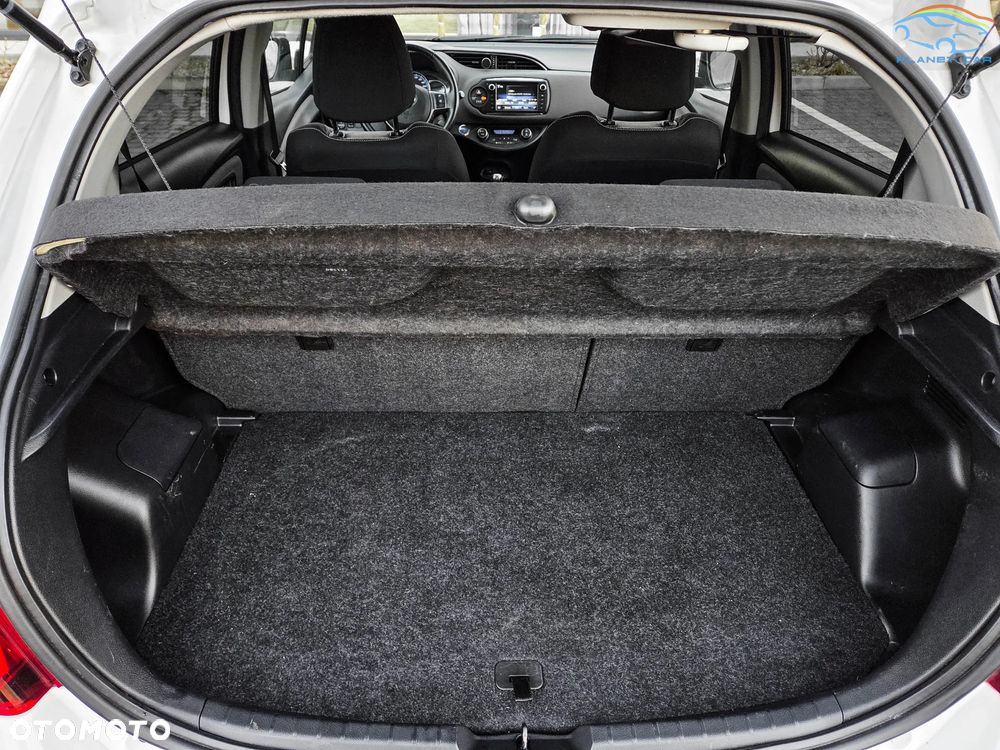 Toyota Yaris 1.5 VVT-i Comfort - 12