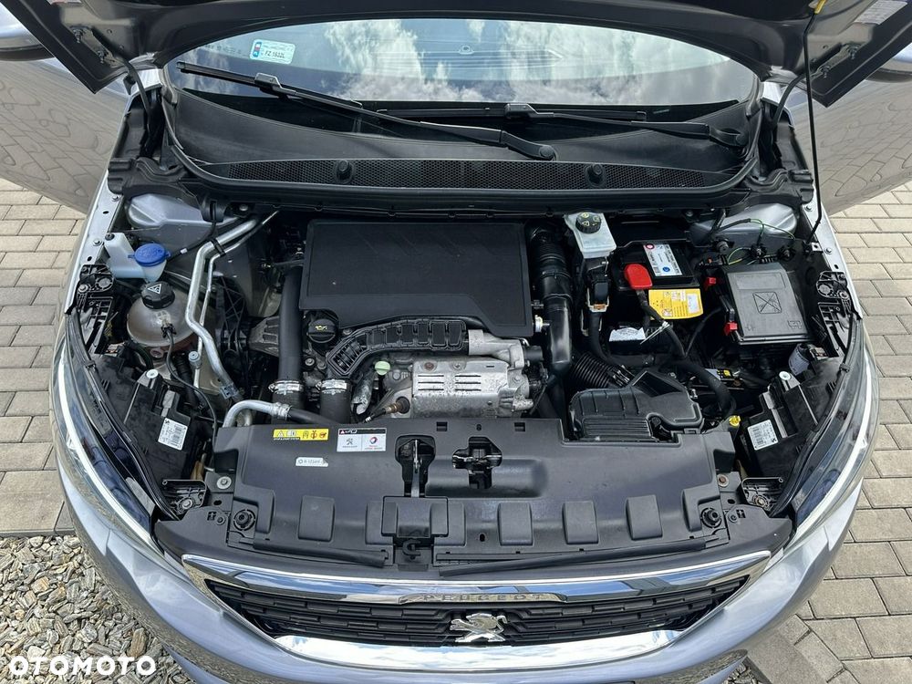 Peugeot 308 1.2 PureTech Allure Pack S&S - 29