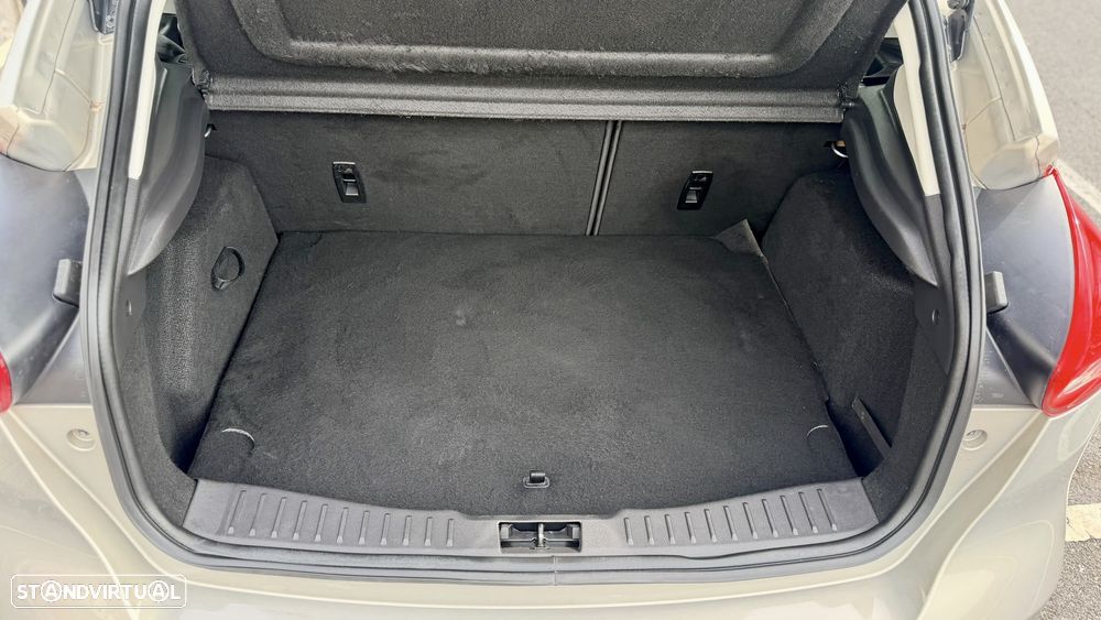 Ford Focus 1.0 SCTi ST-Line - 10