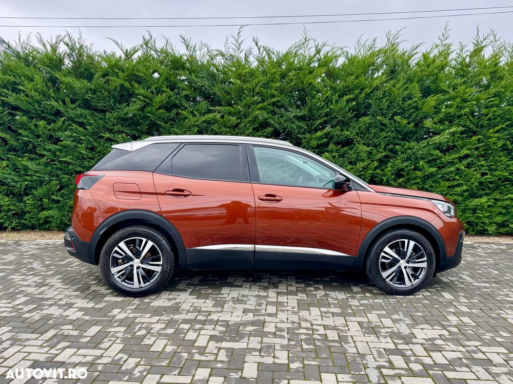 Peugeot 3008 PureTech 130 Stop & Start GPF Allure Pack - 5