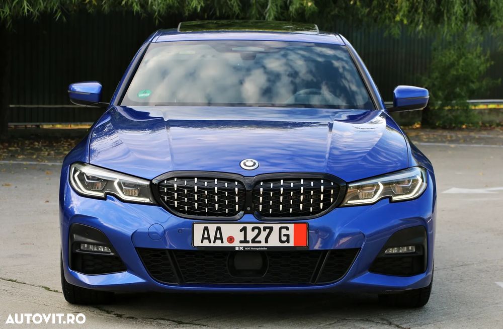 BMW Seria 3 330i Aut. M Sport - 9