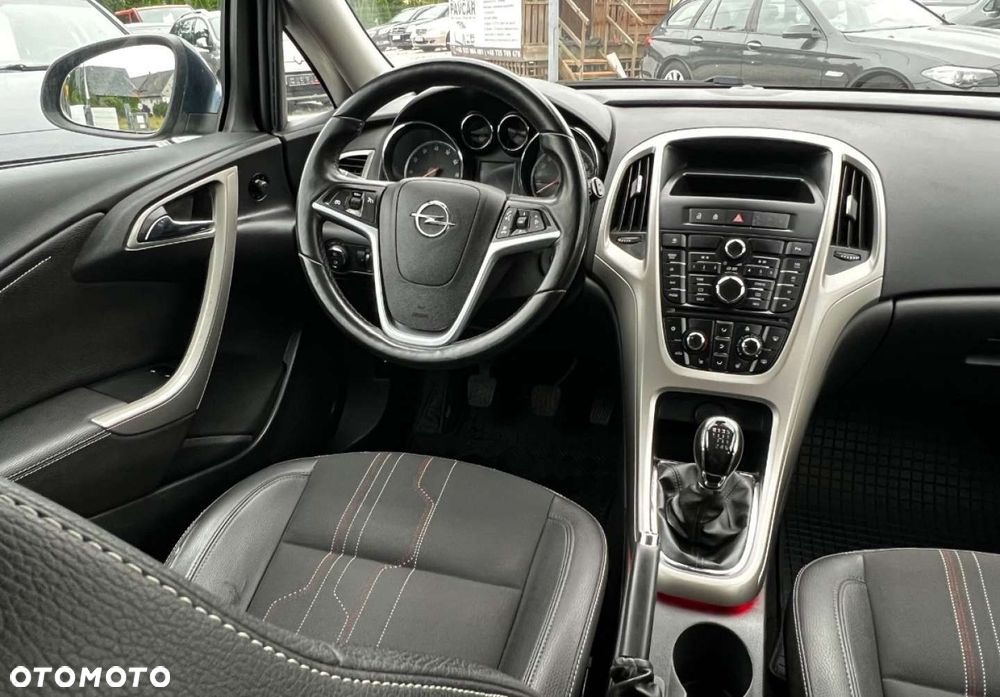 Opel Astra - 11