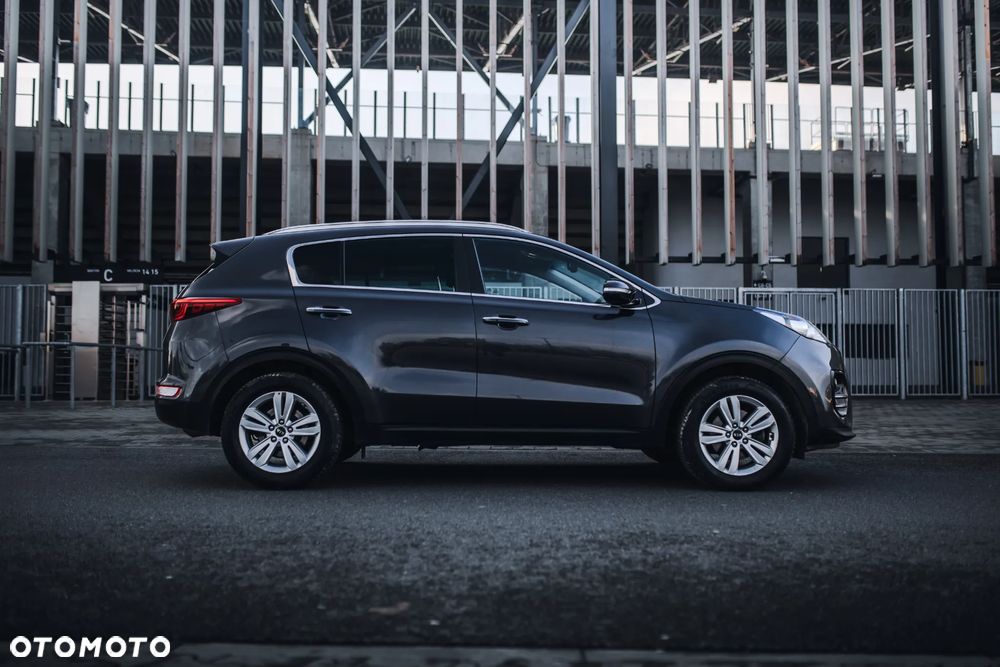 Kia Sportage 1.6 GDI 2WD ISG Dream-Team Edition - 10