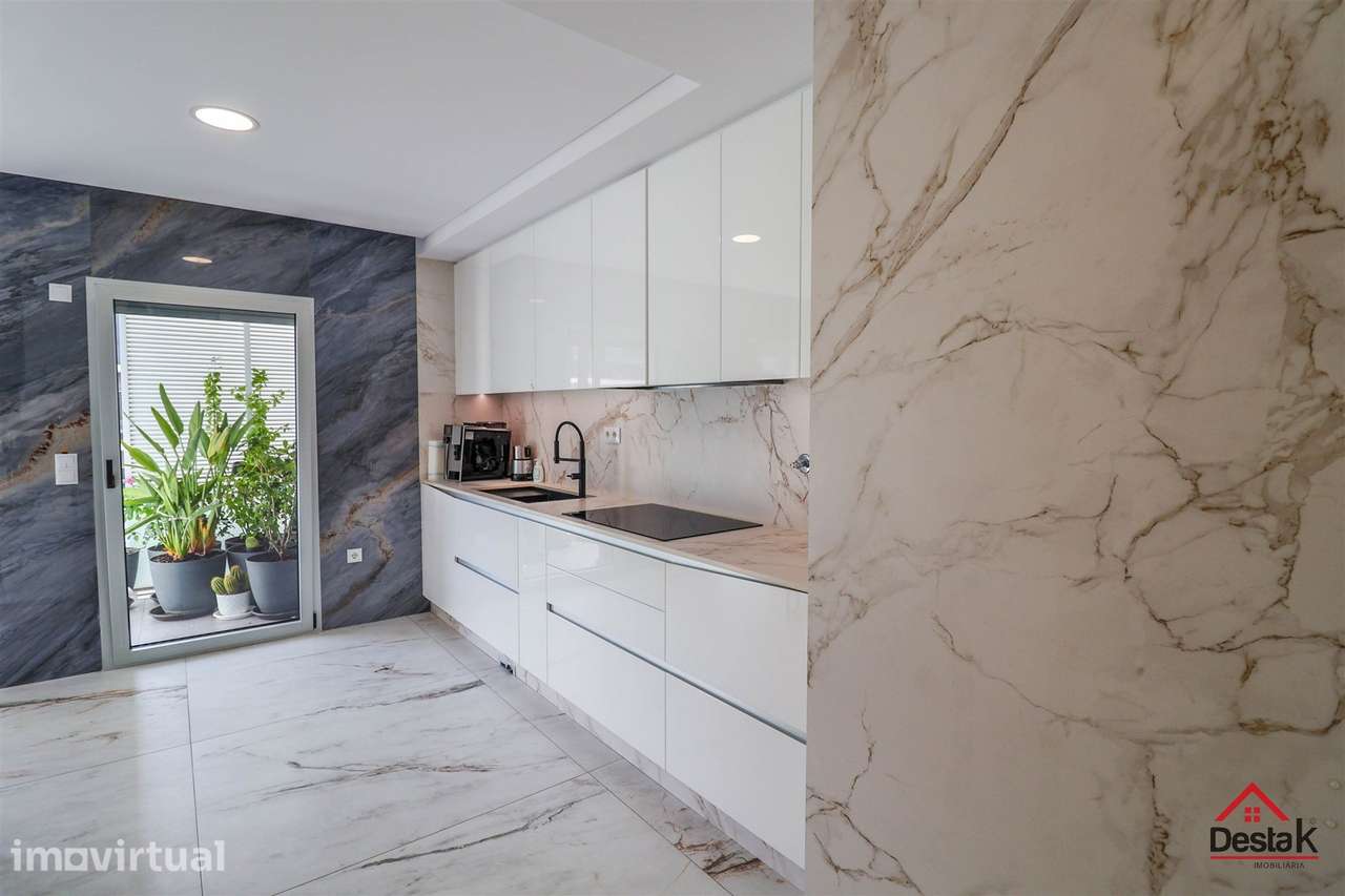 Apartamento T5 DUPLEX na Colina Verde - Grande imagem: 4/36