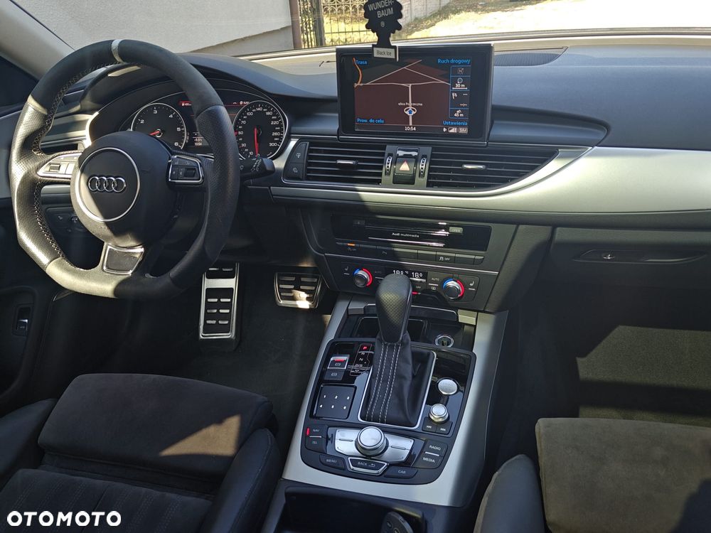 Audi A6 Avant 2.0 TDI Ultra S tronic - 16
