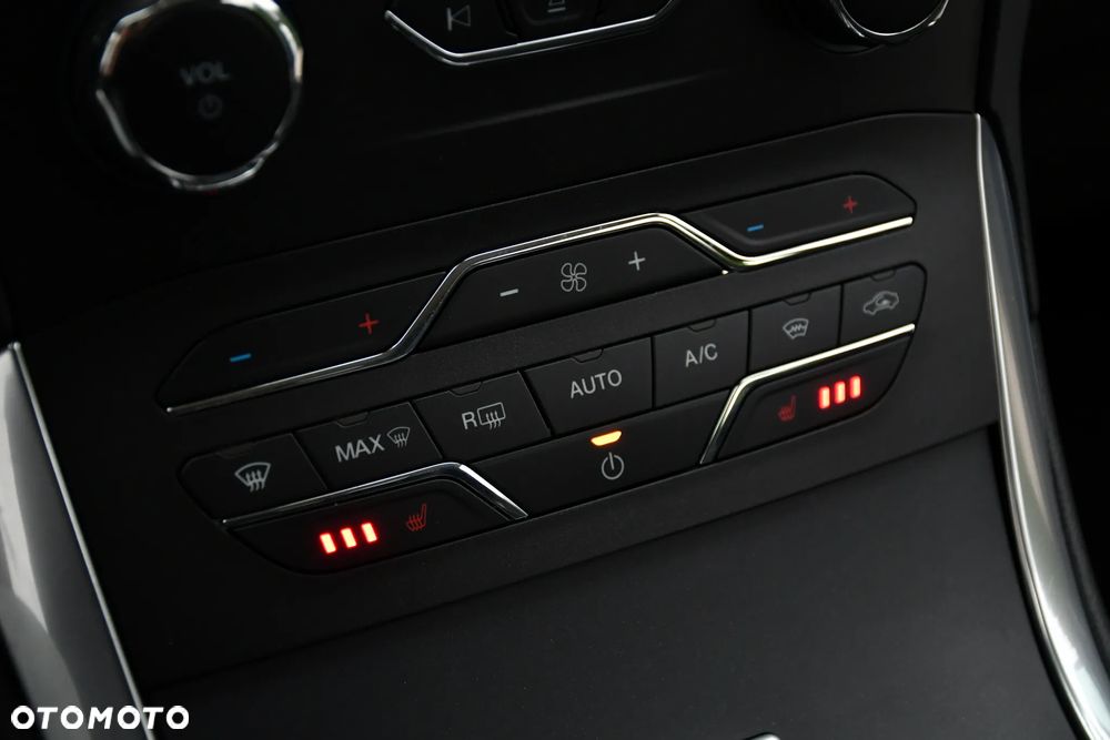 Ford S-Max 2.0 TDCi Bi-Turbo Titanium PowerShift - 33