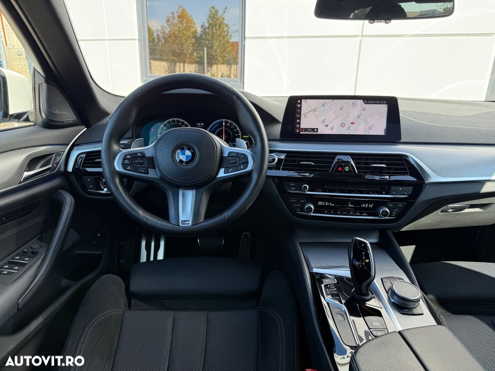 BMW Seria 5 530e Aut. M Sport Edition - 6