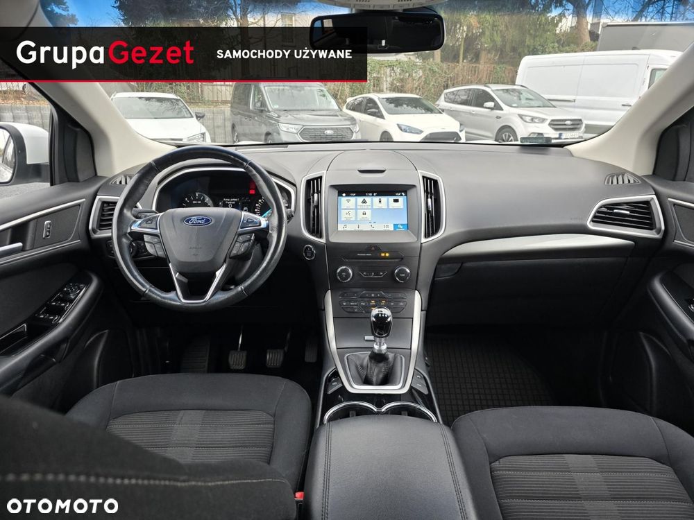 Ford Edge - 9