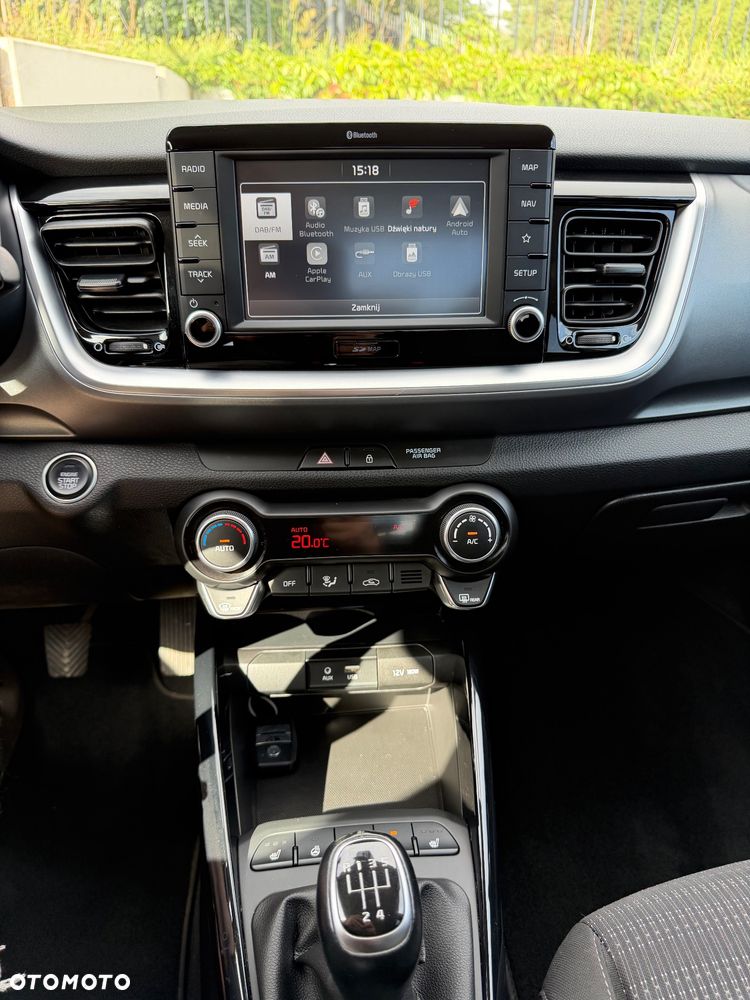 Kia Stonic 1.0 T-GDI 100 OPF Dream-Team Edition - 18