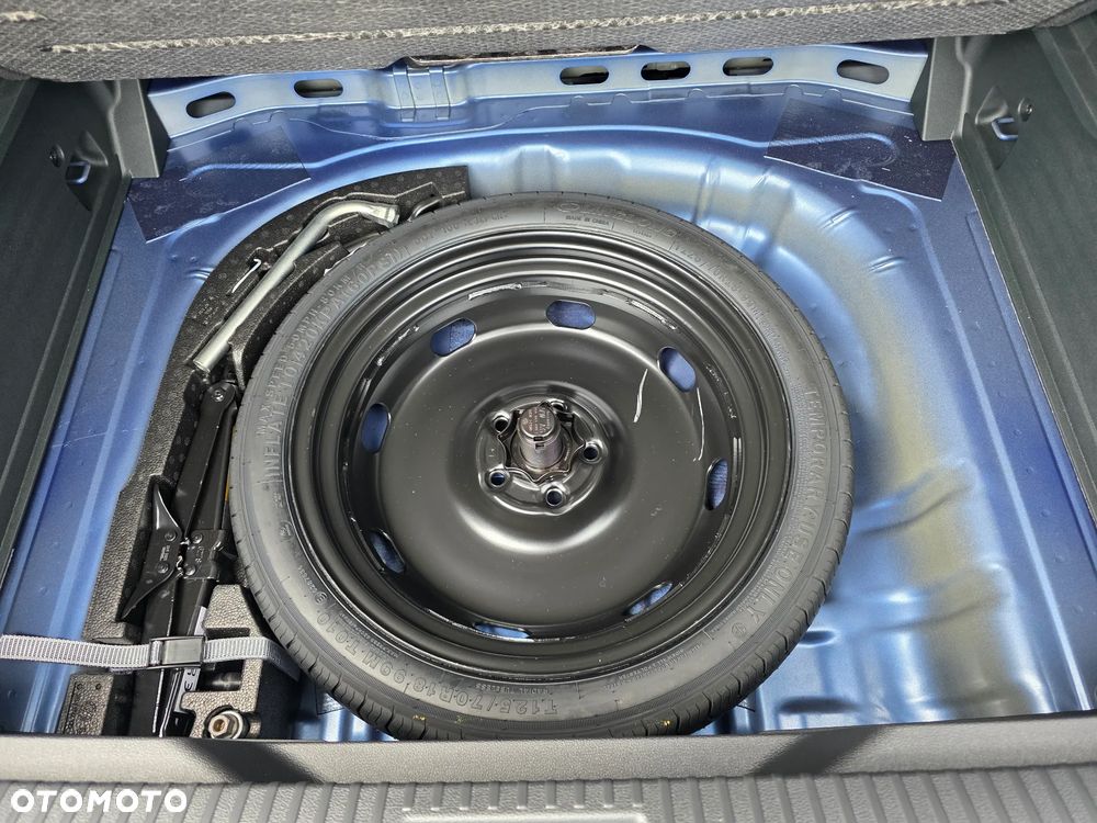 Volkswagen T-Roc 1.5 eTSI Life DSG - 23