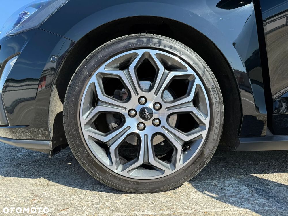 Ford Focus 1.5 EcoBoost Titanium Business - 21