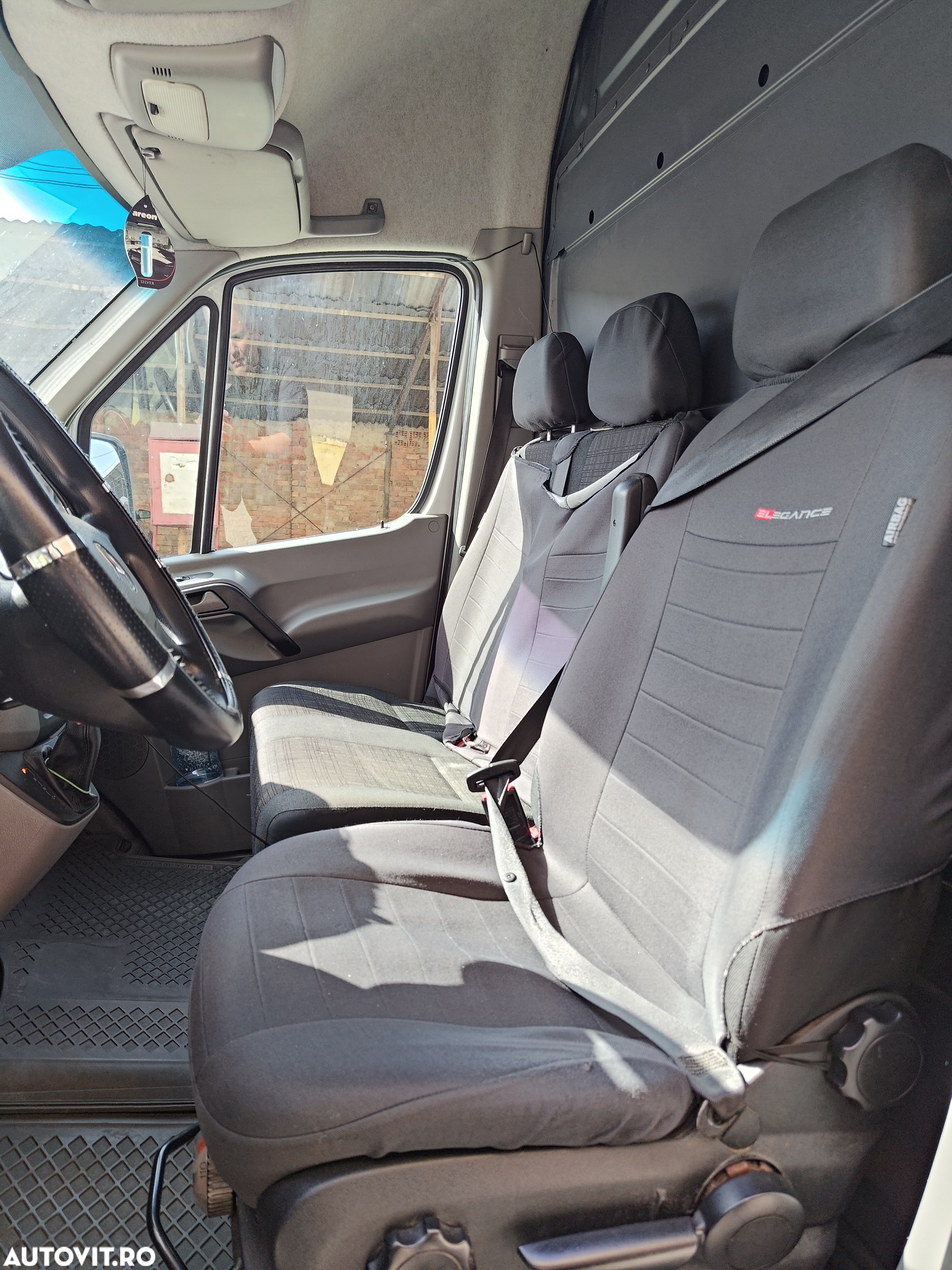 Mercedes-Benz Sprinter - 18