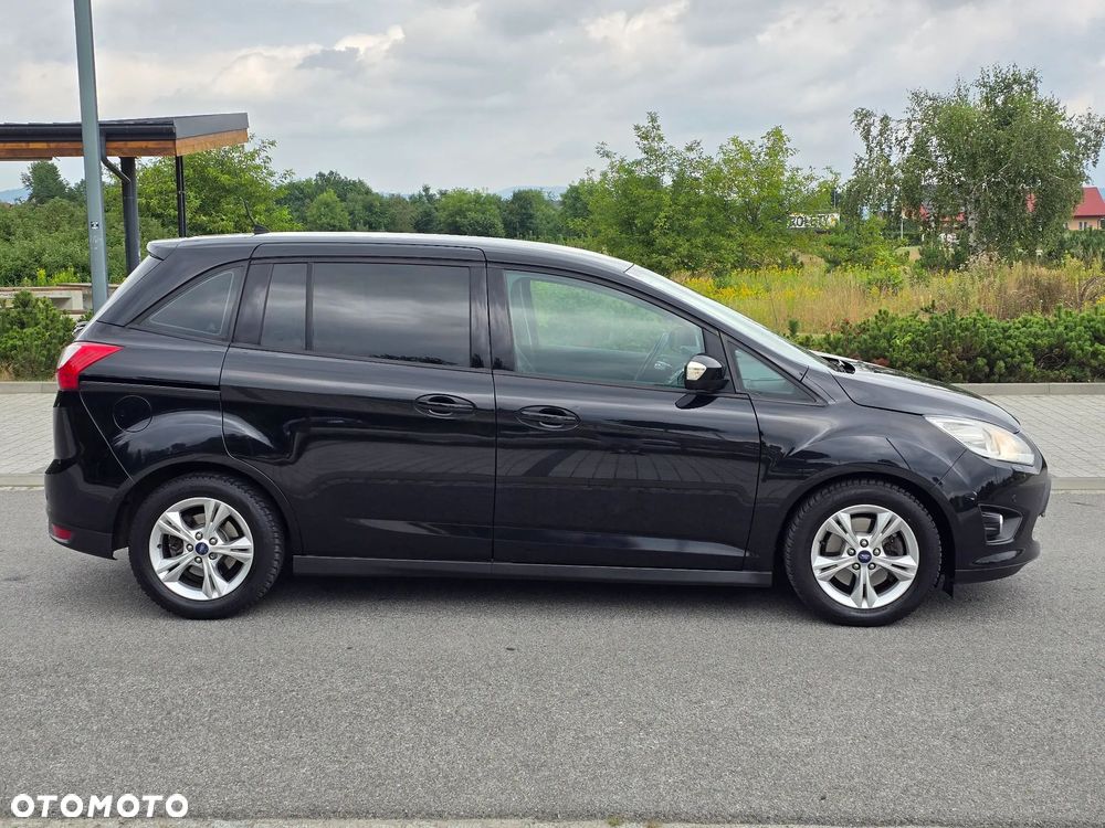 Ford Grand C-MAX - 5