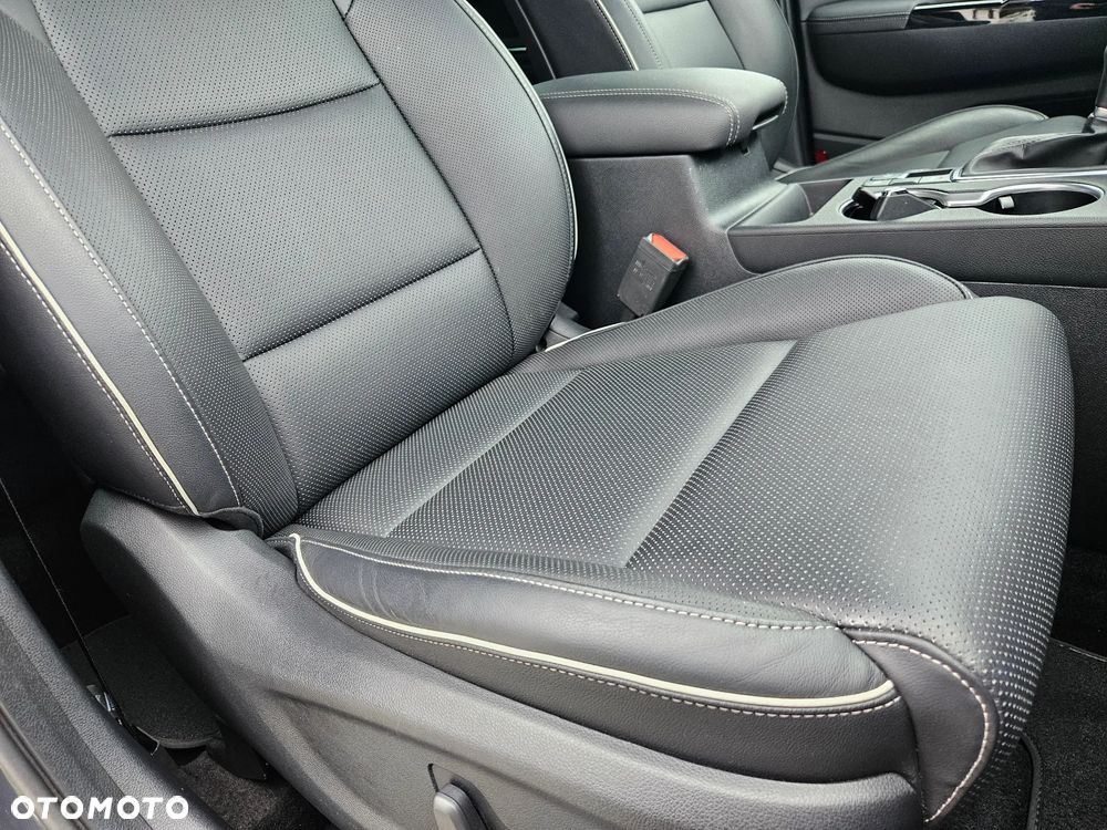 Kia Sportage 1.6 T-GDI AWD DCT Black Edition - 19