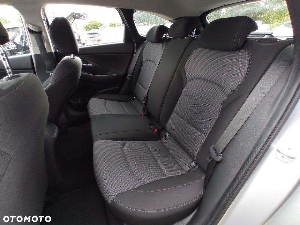 Hyundai i30 - 12