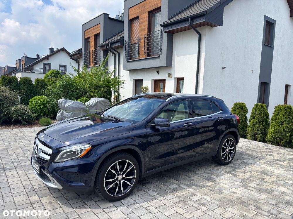 Mercedes-Benz GLA 250 4-Matic - 3