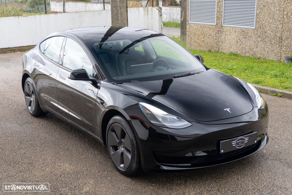 Tesla Model 3 Standard Range Plus RWD - 3