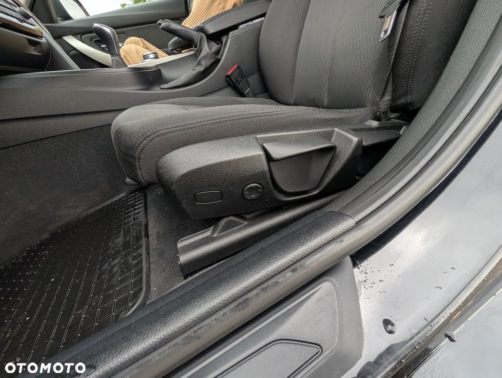 BMW Seria 3 - 10