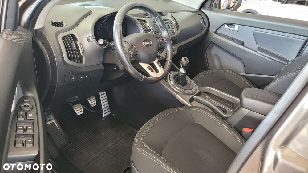 Kia Sportage - 10