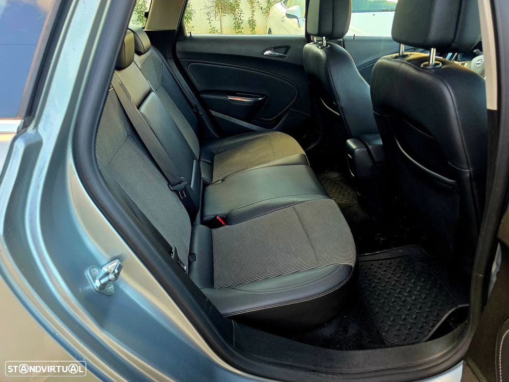 Opel Astra Caravan 1.3 CDTi Cosmo - 8