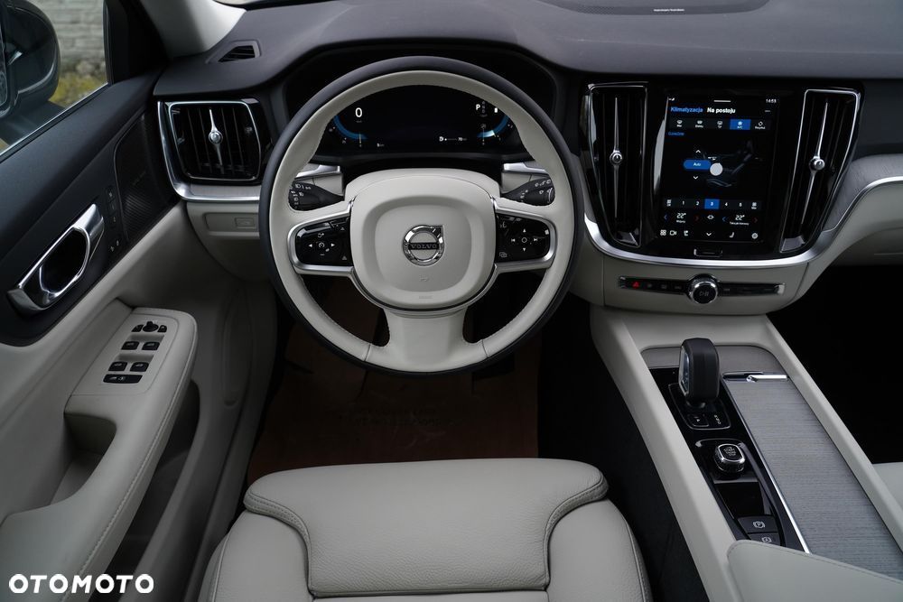 Volvo V60 B4 B Plus Bright - 18