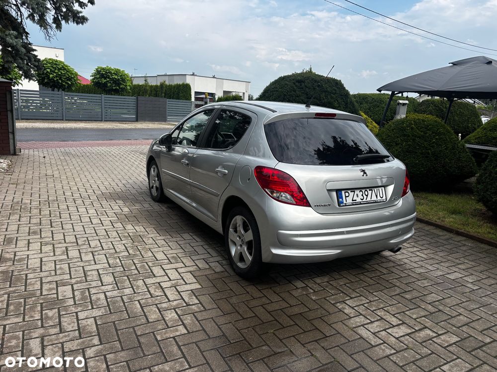 Peugeot 207 - 5