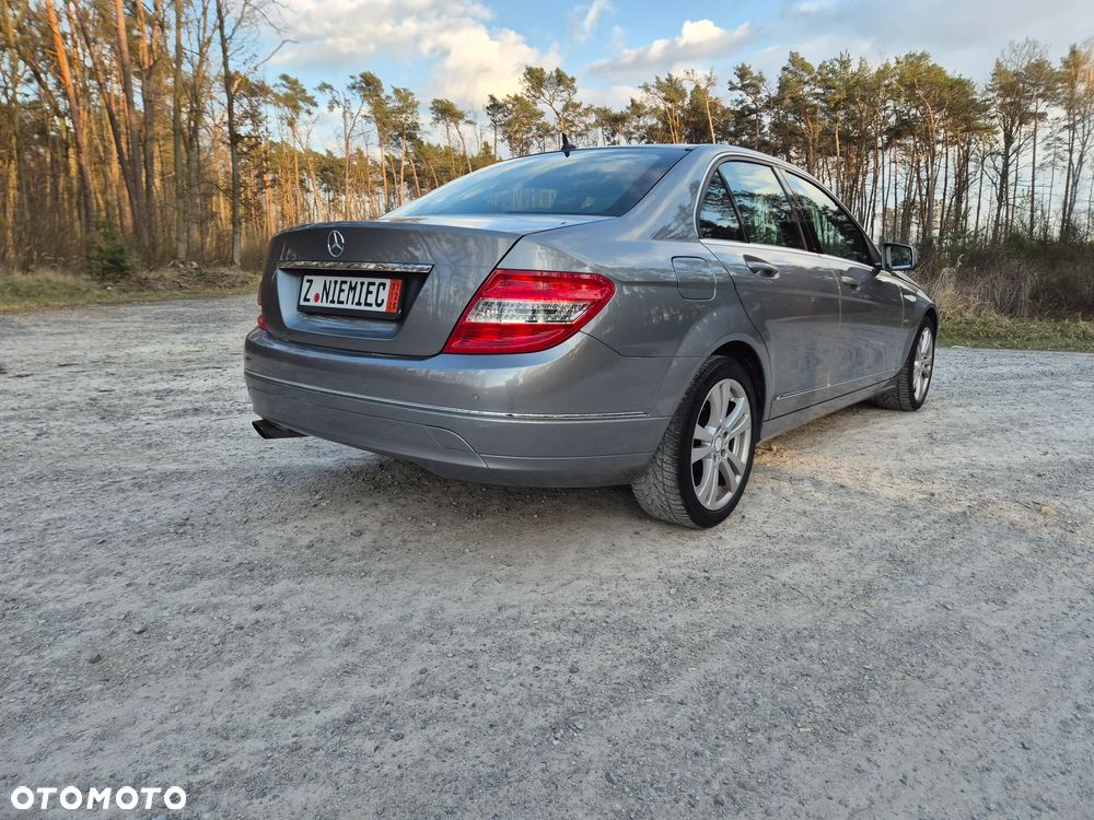 Mercedes-Benz Klasa C - 12