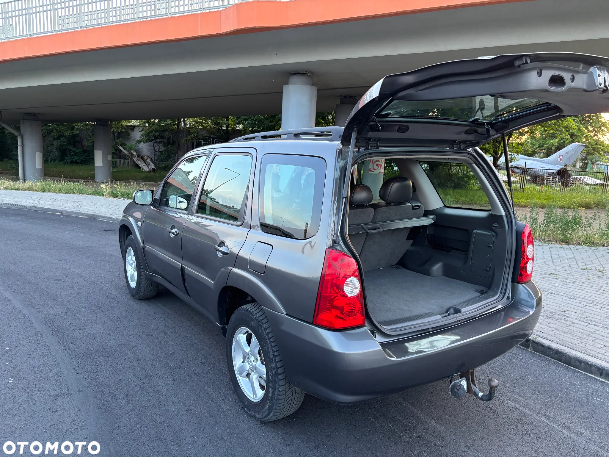 Mazda Tribute 2.3 Comfort - 8