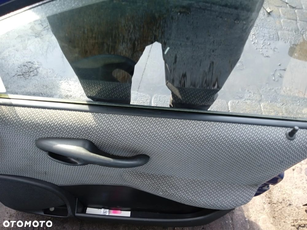 DRZWI FIAT PUNTO II 2 5-DRZWI PRAWY LUB LEWY PRZÓD ZAMEK KLAMKA SZYBA PODNOSNIK BOCZEK - 6