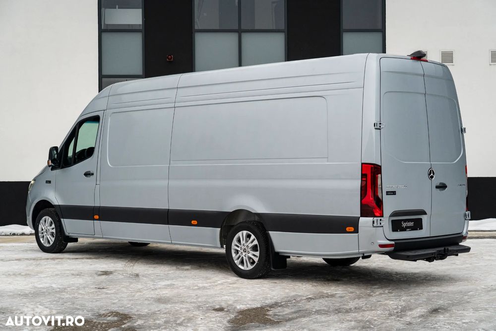Mercedes-Benz Sprinter 319 CDI furgon - 5