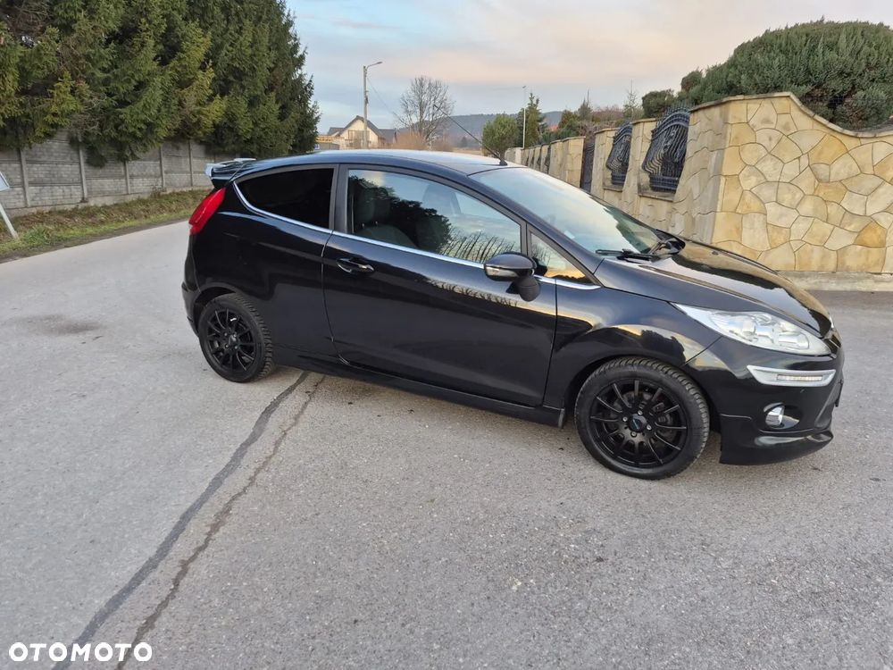 Ford Fiesta 1.25 Platinium X - 18