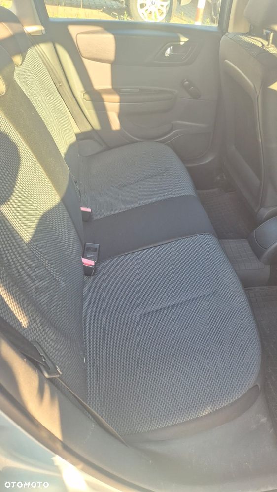Citroën C4 1.4 16V X - 3