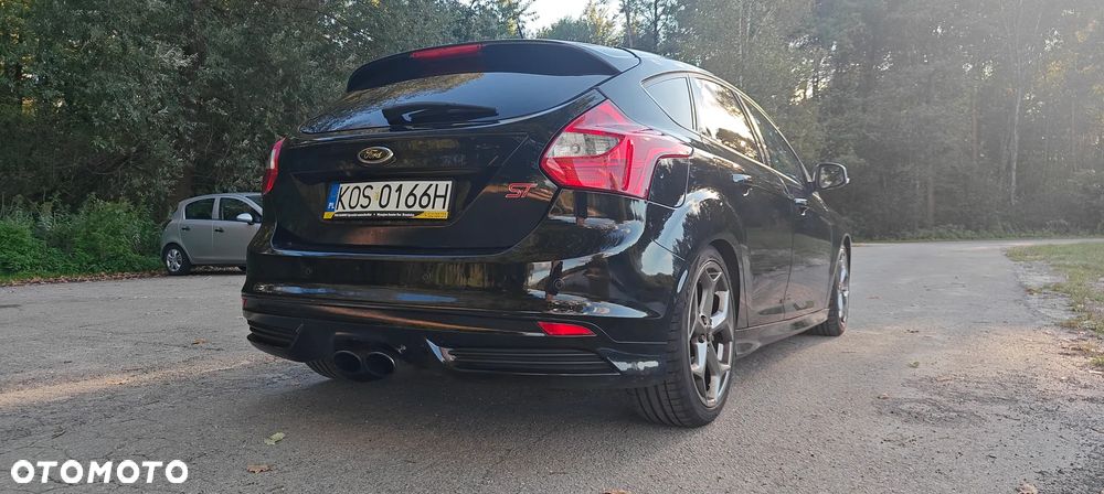 Ford Focus ST - 3
