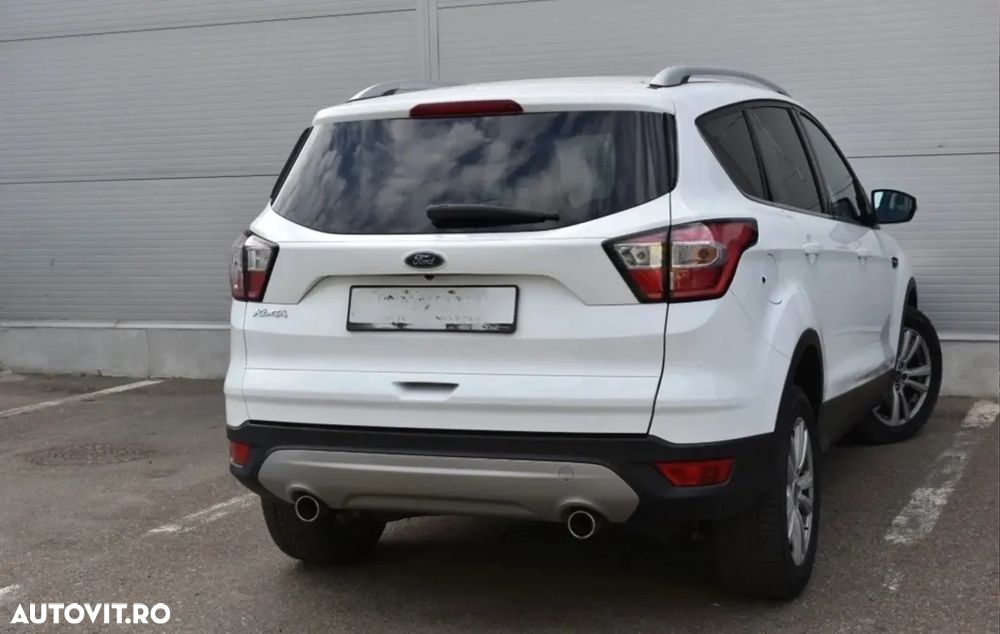Ford Kuga 1.5 TDCi 2WD Powershift Trend - 14