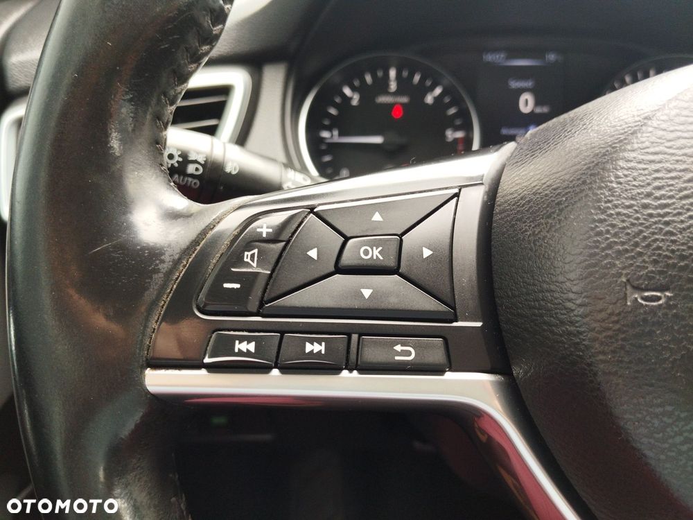 Nissan Qashqai 1.6 DCi Acenta Xtronic EU6 - 19