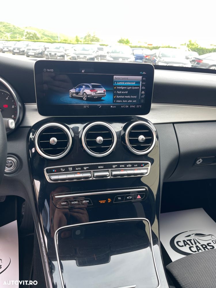 Mercedes-Benz C 220 d 4Matic 9G-TRONIC Avantgarde - 34