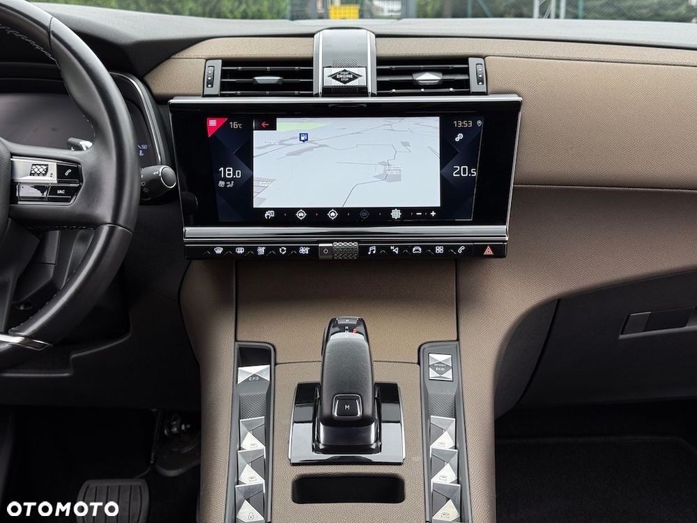 DS Automobiles DS 7 Crossback - 16
