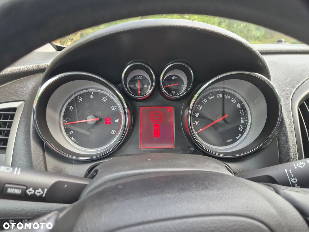 Opel Astra 1.4 T Cosmo - 34