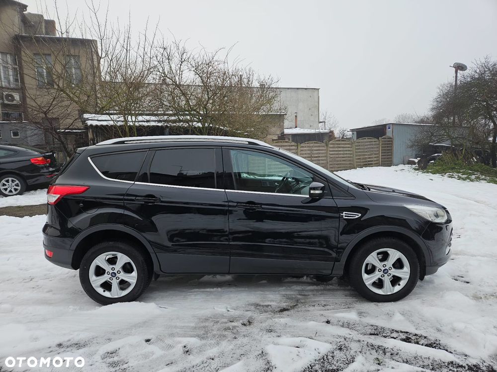 Ford Kuga - 12