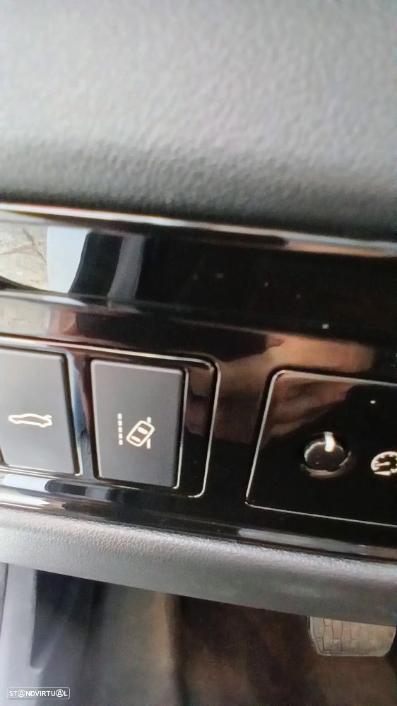 Jaguar XE 2.0 D Prestige Aut. - 16